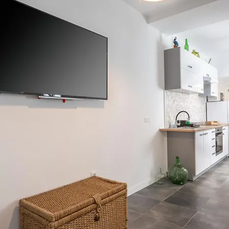 Acaymo Apartment