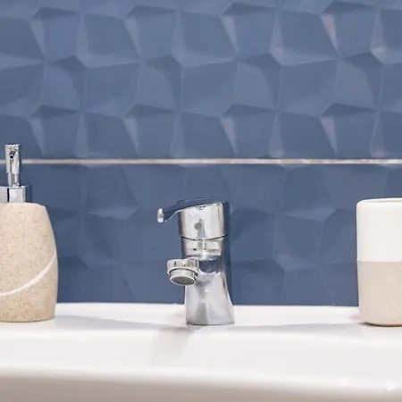 Acaymo Σάντα Κρουζ Τενερίφης